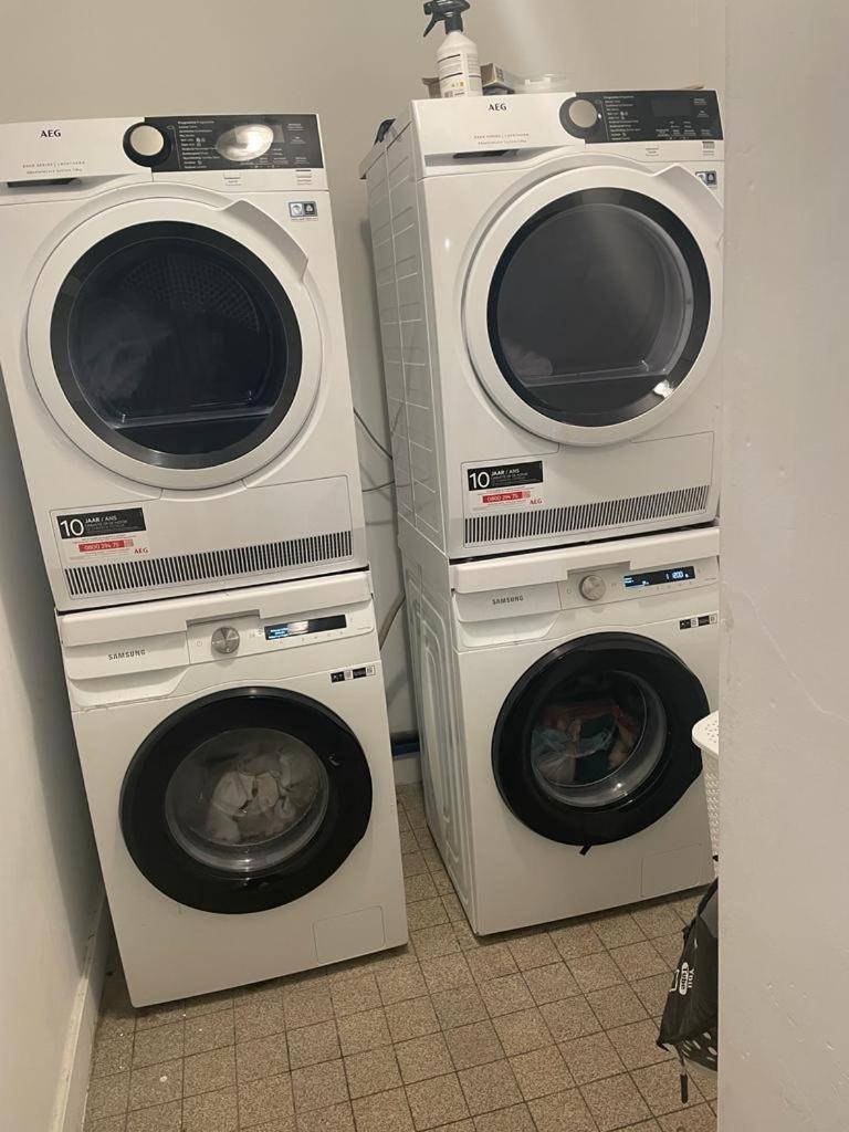 Appartement Gare Du Midi Bruxelles Esterno foto